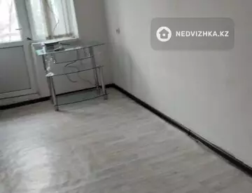 2-комнатная квартира, этаж 4 из 5, 50 м², на длительный срок