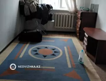 2-комнатная квартира, этаж 4 из 5, 50 м², на длительный срок