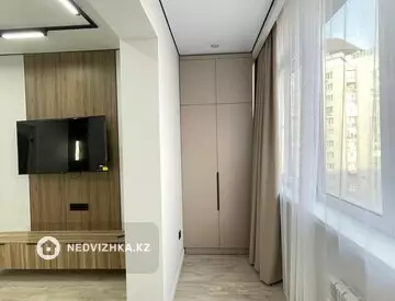 2-комнатная квартира, этаж 8 из 17, 60 м², на длительный срок