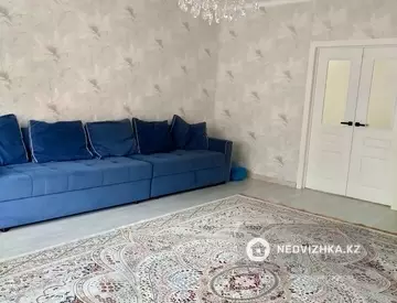 3-комнатная квартира, этаж 3 из 10, 109 м²