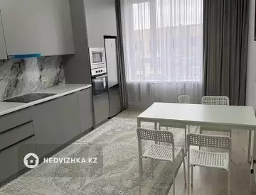2-комнатная квартира, этаж 9 из 12, 64 м²