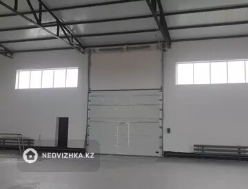 Здание, 1 этаж, 3 500 м²