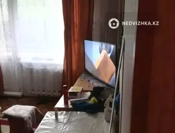 1-комнатная квартира, этаж 4 из 5, 34 м²