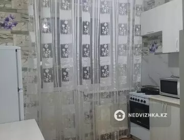 1-комнатная квартира, этаж 4 из 5, 30 м², на длительный срок