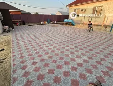 4-комнатная часть дома, 6 соток, 140 м²