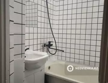 4-комнатная квартира, этаж 6 из 12, 84 м²