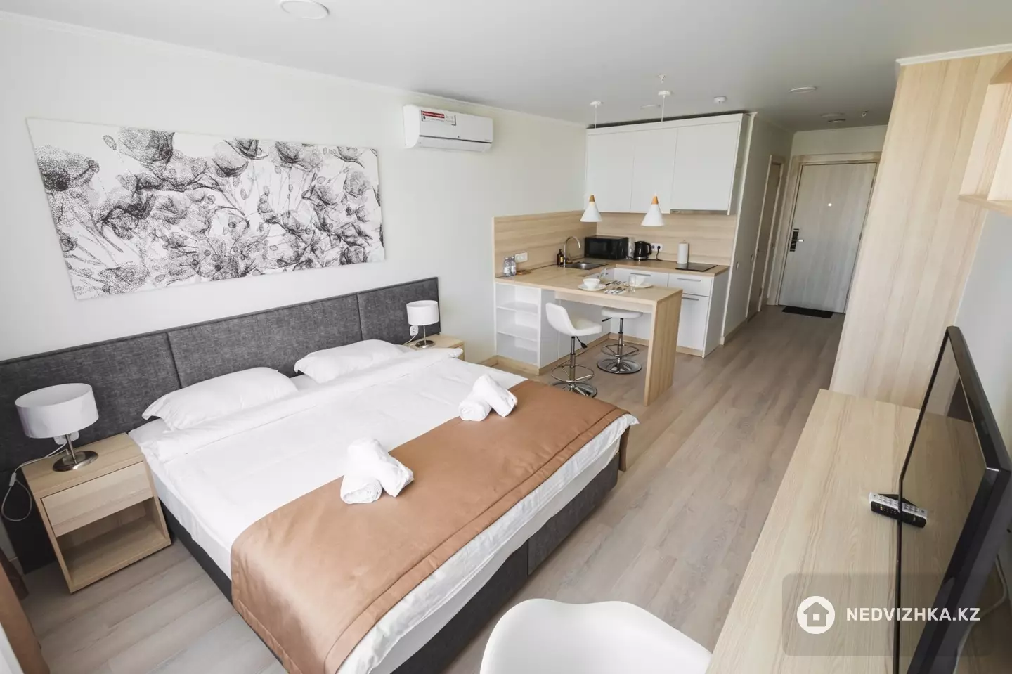 28 м², 1-комнатная квартира, этаж 11 из 22, 28 м², посуточно, изображение - 1