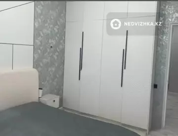 2-комнатная квартира, этаж 16 из 17, 66 м²