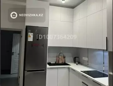 2-комнатная квартира, этаж 12 из 12, 51 м²