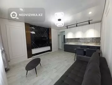 2-комнатная квартира, этаж 9 из 18, 50 м², на длительный срок