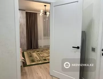 2-комнатная квартира, этаж 17 из 22, 45 м²