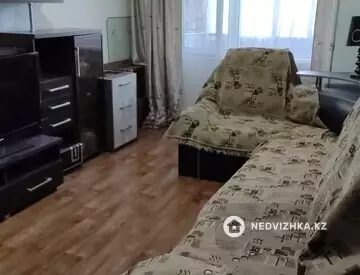 3-комнатная квартира, этаж 3 из 5, 62 м²