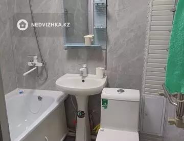 2-комнатная квартира, этаж 4 из 5, 46 м², на длительный срок