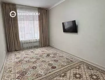 1-комнатная квартира, этаж 3 из 10, 39 м²