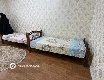 3-комнатная квартира, этаж 1 из 4, 70 м²