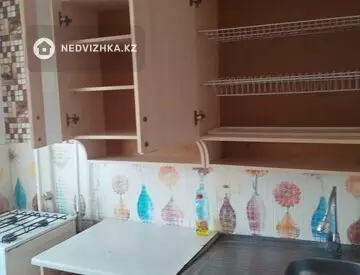 1-комнатная квартира, этаж 2 из 5, 17 м²