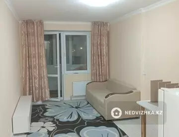 1-комнатная квартира, этаж 2 из 12, 30 м², на длительный срок