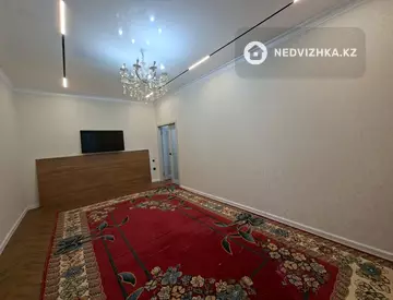 3-комнатная квартира, этаж 1 из 10, 78 м²