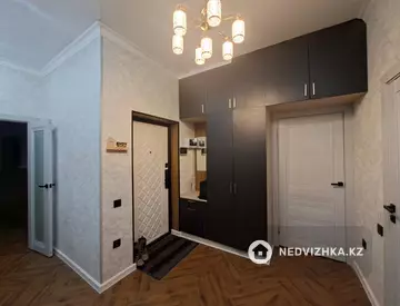 3-комнатная квартира, этаж 1 из 10, 78 м²