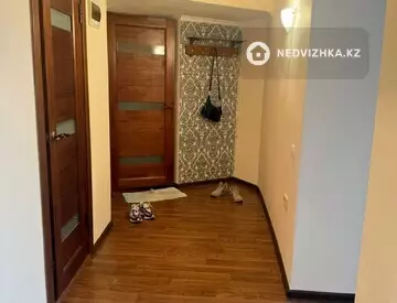 2-комнатная квартира, этаж 5 из 5, 60 м², на длительный срок