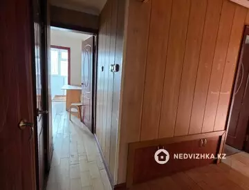 3-комнатная квартира, этаж 3 из 5, 60 м²