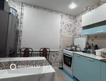 2-комнатная квартира, этаж 1 из 9, 51 м²