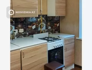 1-комнатная квартира, этаж 1 из 5, 30 м², на длительный срок