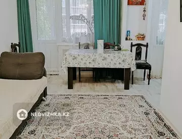 3-комнатная квартира, этаж 2 из 4, 59 м²