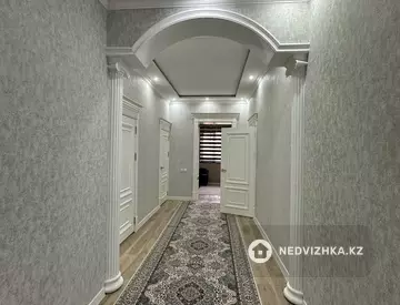 5-комнатный дом, 8 соток, 170 м²
