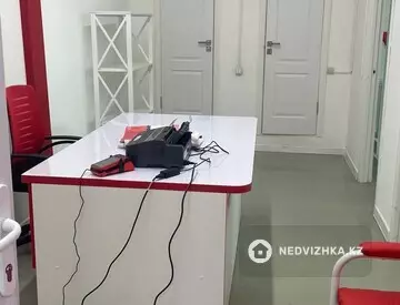 Помещение, этаж 1 из 2, 60 м²