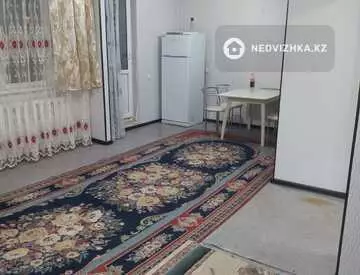 1-комнатная квартира, этаж 1 из 10, 42 м²