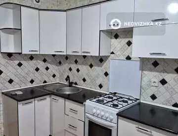 1-комнатная квартира, этаж 5 из 9, 40 м², на длительный срок