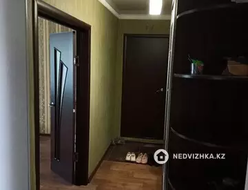 2-комнатная квартира, этаж 4 из 6, 57 м²