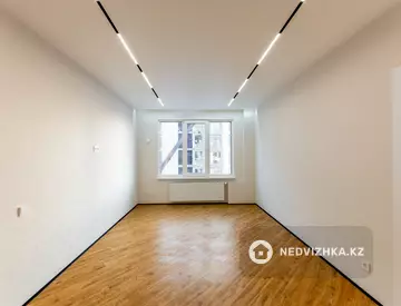 2-комнатная квартира, этаж 8 из 12, 53 м²