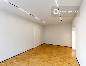 2-комнатная квартира, этаж 8 из 12, 53 м²