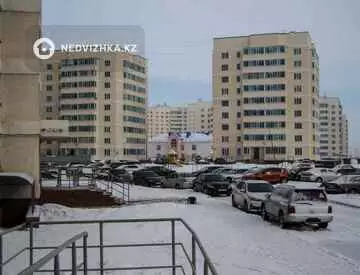 3-комнатная квартира, этаж 8 из 13, 125 м²