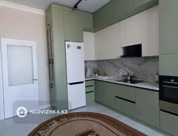 3-комнатная квартира, этаж 9 из 12, 85 м²