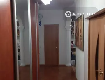 2-комнатная квартира, этаж 7 из 9, 66 м²