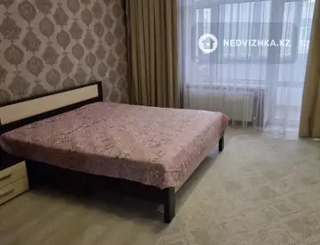 3-комнатная квартира, этаж 4 из 9, 130 м²