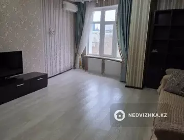 3-комнатная квартира, этаж 4 из 9, 130 м²