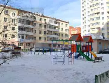 1-комнатная квартира, этаж 9 из 13, 40 м²