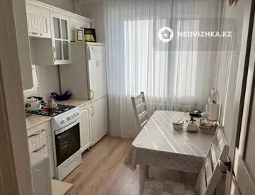 3-комнатная квартира, этаж 2 из 5, 58 м²