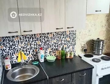 2-комнатная квартира, этаж 9 из 9, 52 м², На длительный срок