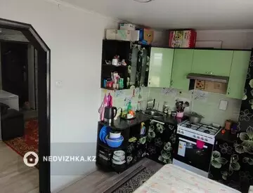 2-комнатная квартира, этаж 4 из 4, 54 м²