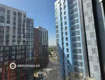 4-комнатная квартира, этаж 16 из 19, 102 м²