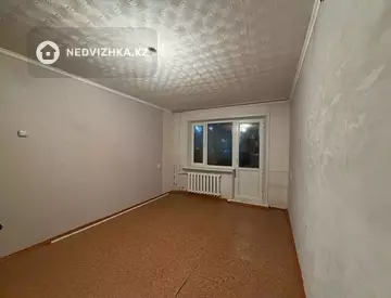 1-комнатная квартира, этаж 2 из 5, 33 м², на длительный срок