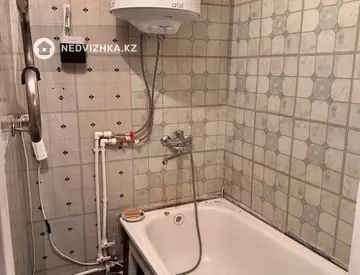 1-комнатная квартира, этаж 2 из 5, 33 м², на длительный срок