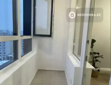 1-комнатная квартира, этаж 11 из 12, 40 м²