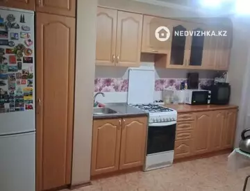 3-комнатная квартира, этаж 1 из 5, 70 м²