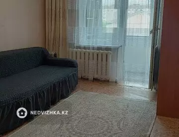2-комнатная квартира, этаж 5 из 5, 54 м², На длительный срок